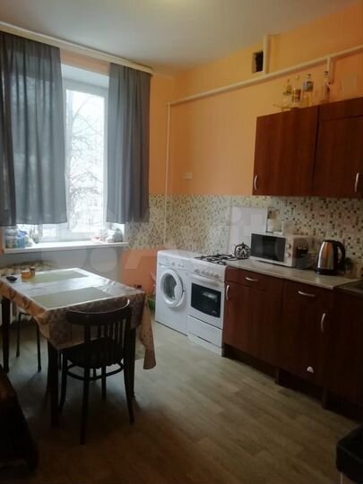 Комната 20 м² в 3-к., 2/12 эт.