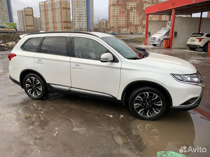 Mitsubishi Outlander 2.0 CVT, 2021, 140 000 км