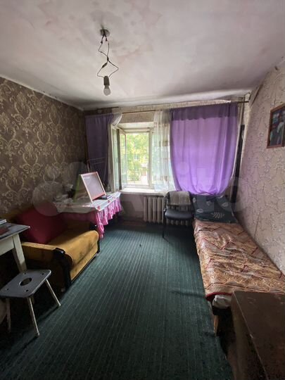 Комната 35 м² в 3-к., 2/5 эт.