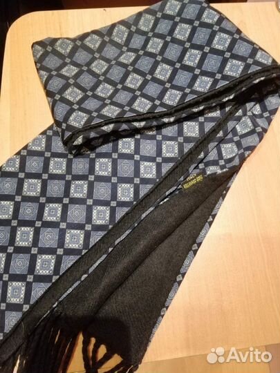 Шарфы шелковые (кашне)