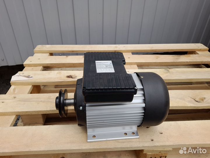 Двигатель 2,2кВт 2850об. /электрический