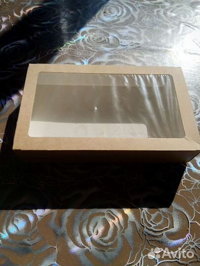 Крафт коробки с окошком