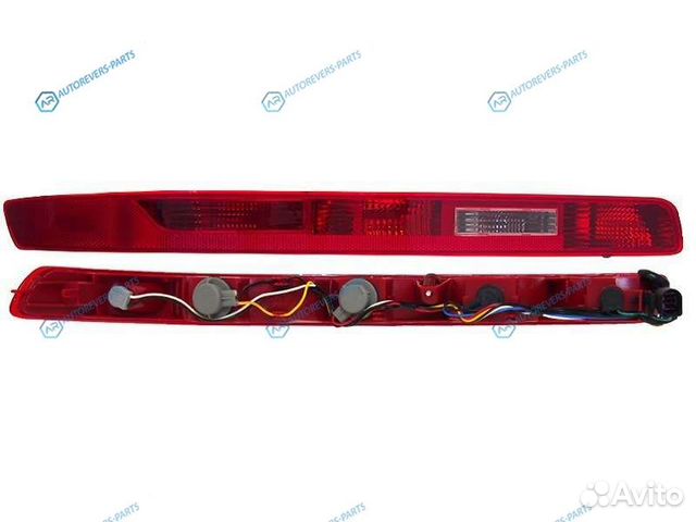 ST-446-4001L Фонарь в задний бампер audi Q7 09-15