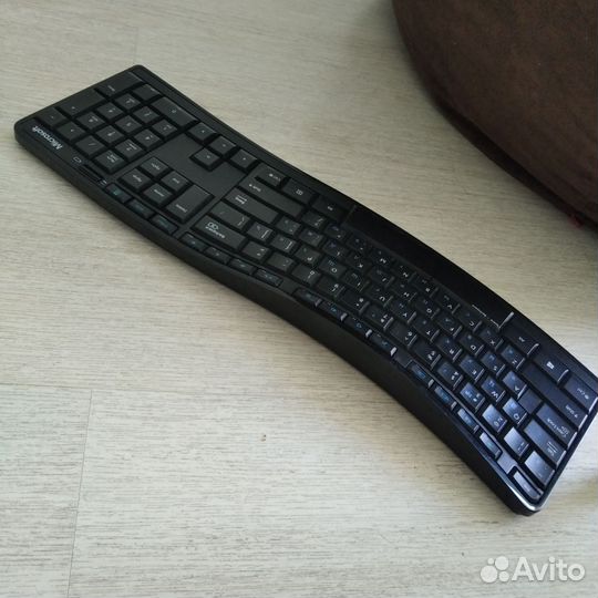 Беспроводная клавиатура Microsoft без передатчика
