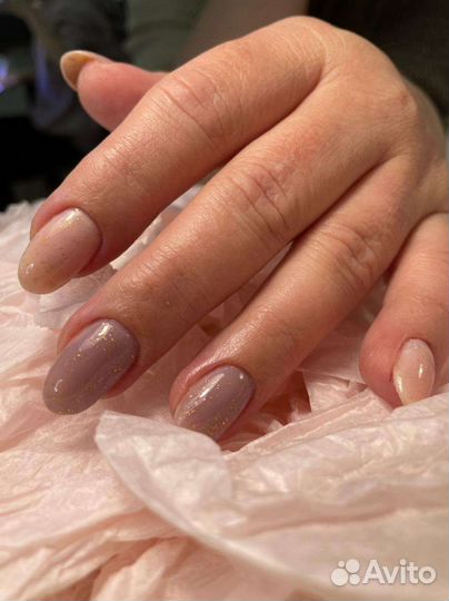 Модель на маникюр с покрытием бесплатно