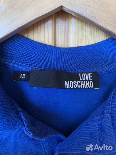 Поло Moschino