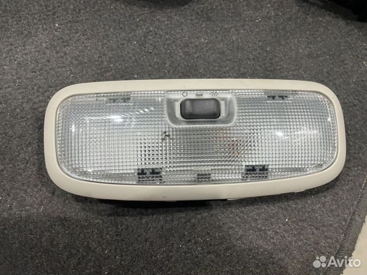 Плафон потолочный задний land rover freelander 2