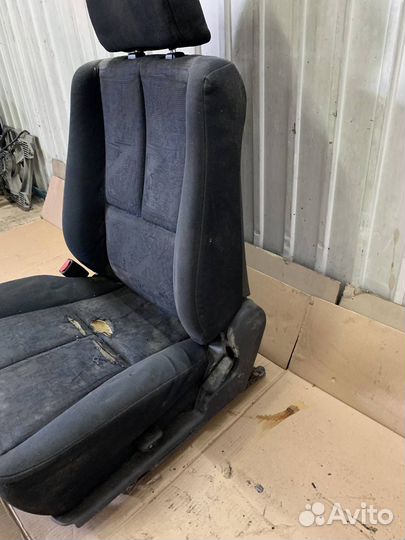 Сиденье переднее левое mitsubishi legnum EA1W