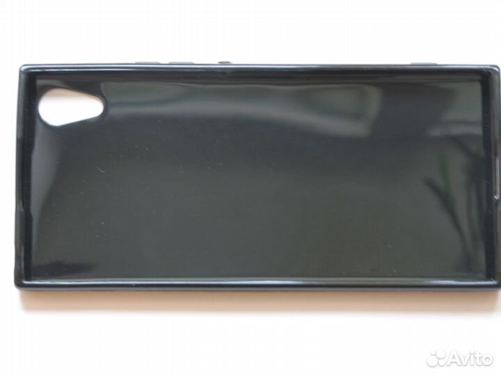 Чехол силиконовый для Sony XA1 (Dual). Новый