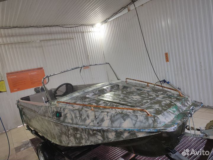 Моторная лодка Воронеж М