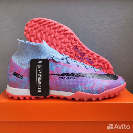 Футбольные бутсы сороконожки Nike Air Zoom