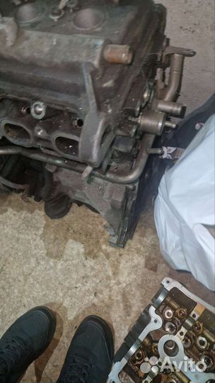 Головка блока цилиндров двигатель Toyota, 2NZ