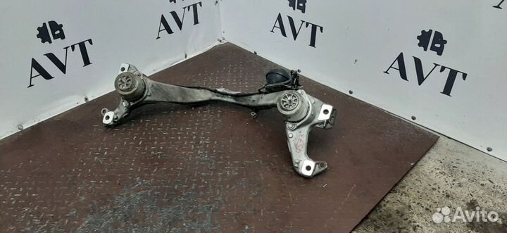 Балка двигателя Volkswagen Touareg crca