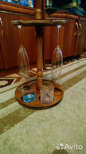 Подставка для фужеров и бокалов