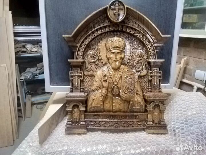 Резные панно.Резьба по дереву