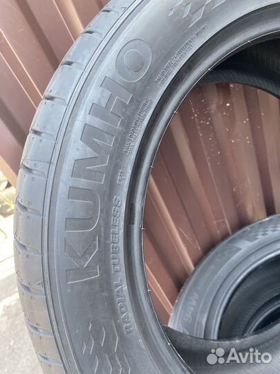 Kumho Ecsta PS71 215/55 R17 94W