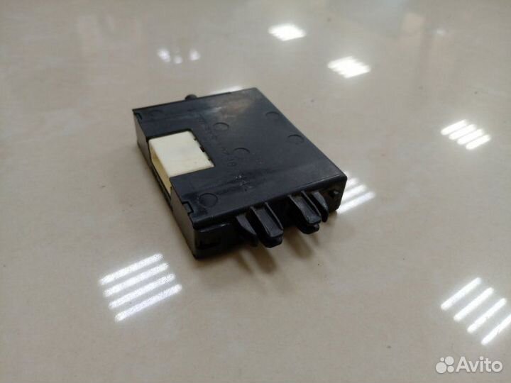 Блок электронный Lexus Ls460 USF40 1urfse 2007