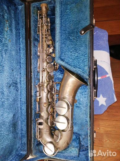 Продам саксофон