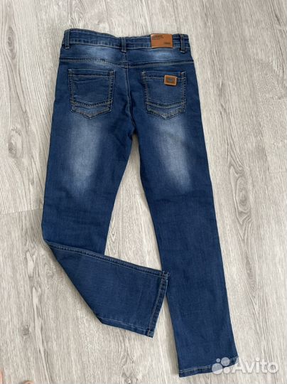 Джинсы новые для мальчика