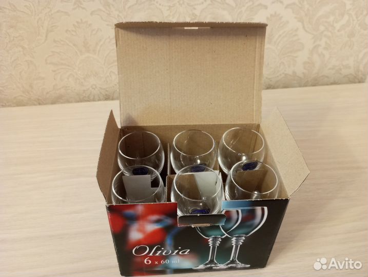 Новые рюмки Bohemia Olivia для ликёра, 6шт