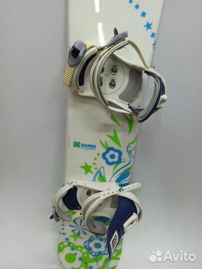 Сноуборд X-games 138 см + крепления