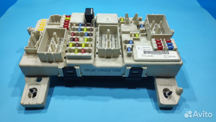 Блок предохранителей салонный для Ford Focus 2