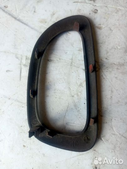 Накладка ручки двери внутренняя Peugeot 307 передн