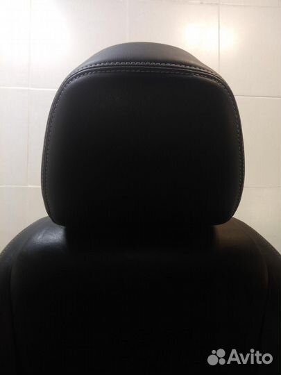 Сиденье переднее левое Infiniti Q50 V37