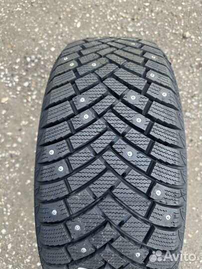 LingLong Green-Max Winter Grip 215/50 R17 95T