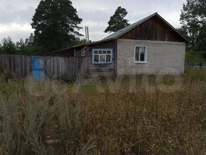 Дом 64 м² на участке 15 сот.