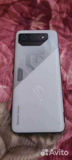 ASUS ROG Phone 7, 8/256 ГБ