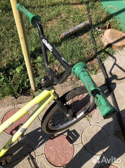 Трюковой велосипед бмх