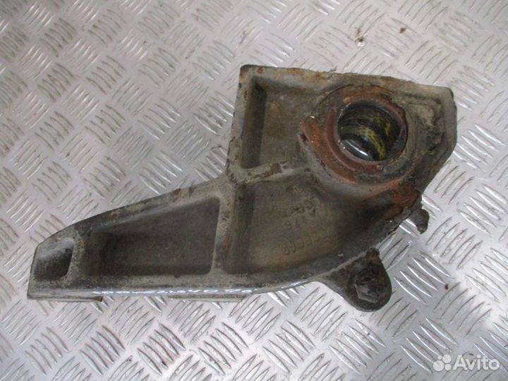 Кронштейн (опора) тормозного вала правый Scania 20