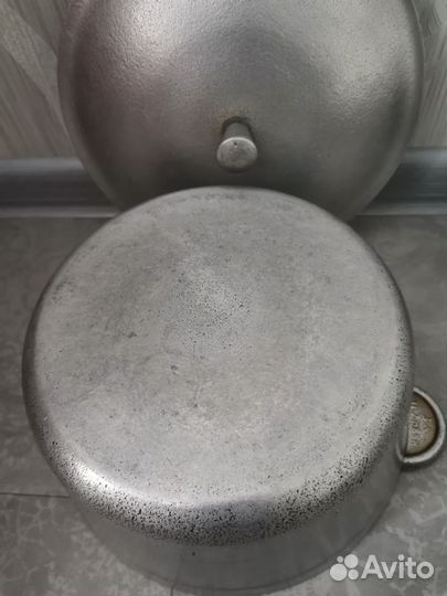 Сковороды. Кастрюли. Сахарницы, баночки для специй