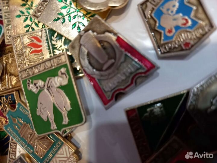 Значки по теме 