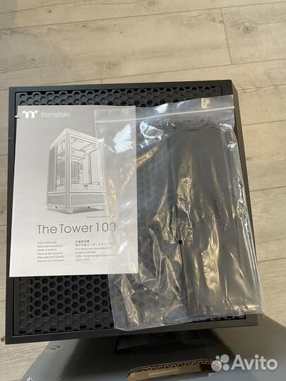 Корпус termaltake the tower 100