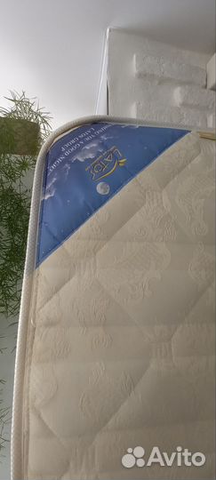 Матрас 160х200 бу