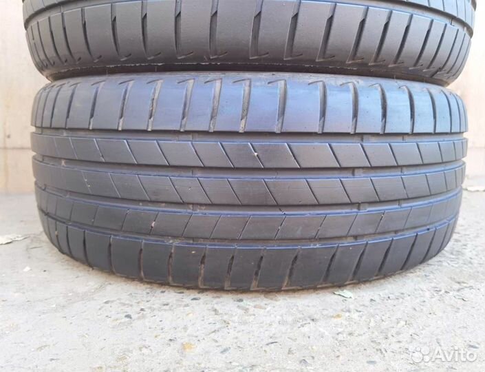 Bridgestone Turanza T005 215/50 R17 95H