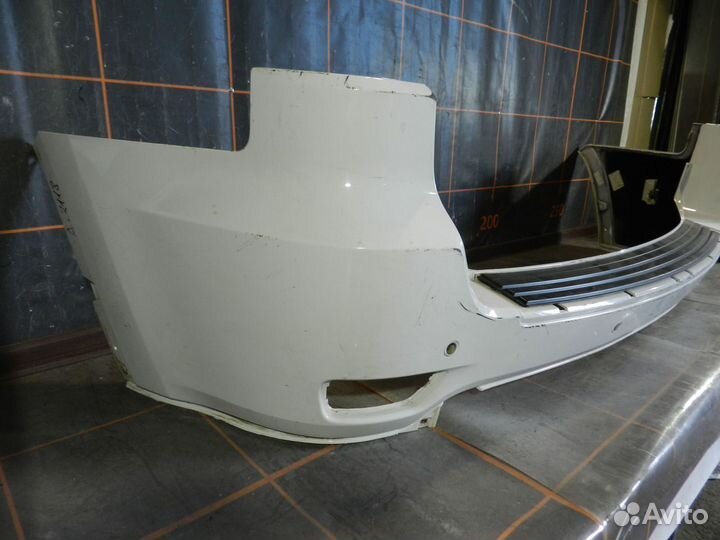 Бампер задний - Jeep Grand Cherokee WK2