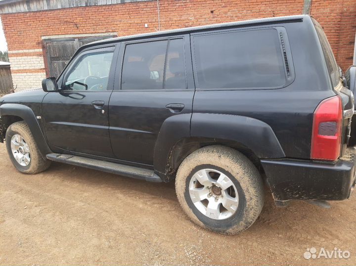 Nissan Patrol 3.0 МТ, 2007, 200 000 км