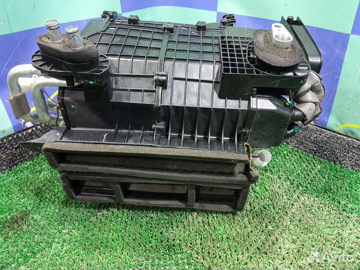 Корпус отопителя Mitsubishi Pajero Sport