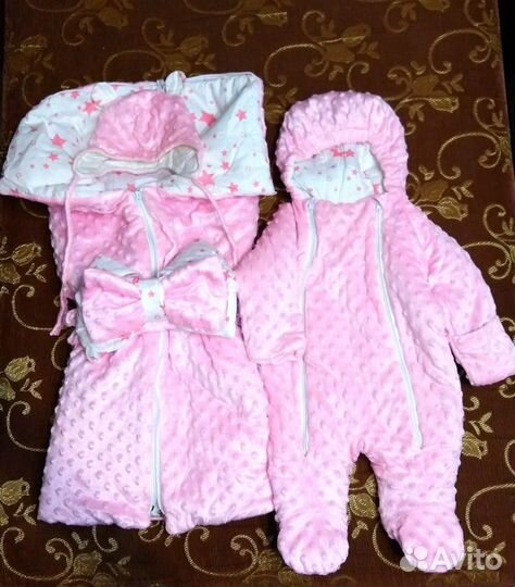 Конверт на выписку(конверт, комбинезон, шапочка)