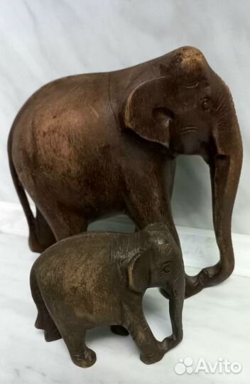 Статуэтка слон из дерева
