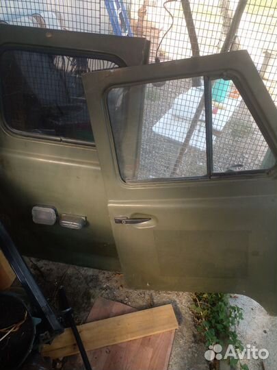 Двери УАЗ буханка