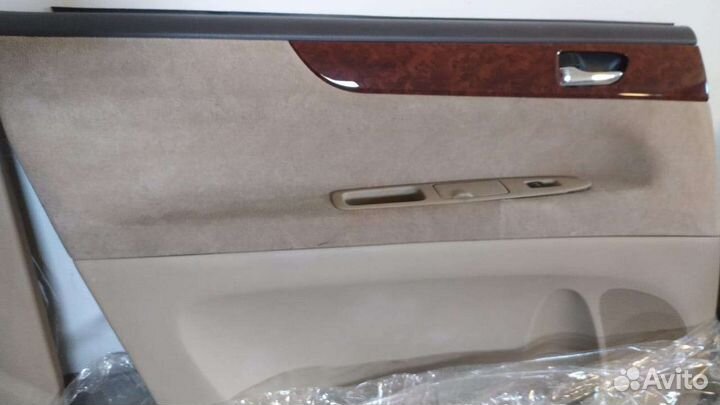 Дверные карты Toyota ipsum