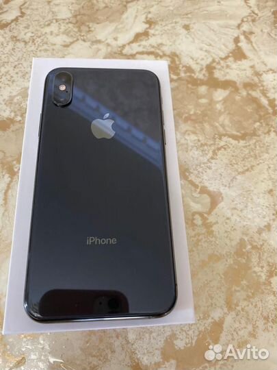 Телефон iPhone xs