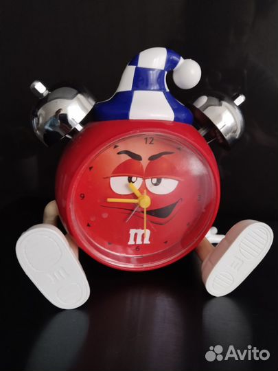 Часы будильник М&M