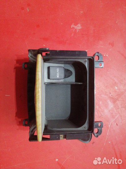 Бардачок центральной консоли Toyota Camry XV40