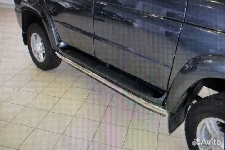 Защита порогов штатных на УАЗ Патриот