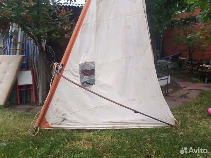 Парус для виндсерфинга